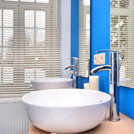 Luxurious Holiday Home In Courtil With Bubble Bath Ferienhaus *