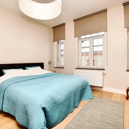 Luxurious Holiday Home In Courtil With Bubble Bath