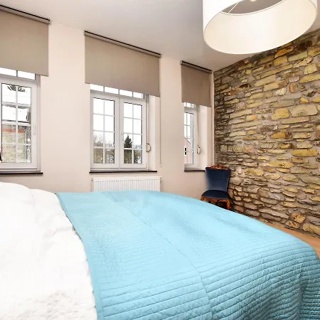 Ferienhaus Luxurious Holiday Home In Courtil With Bubble Bath